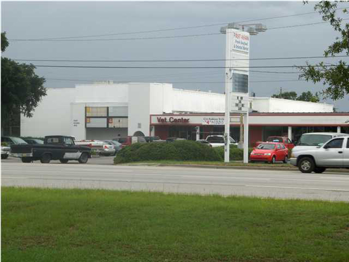 5601 Rivers Ave-CHS-700pixel