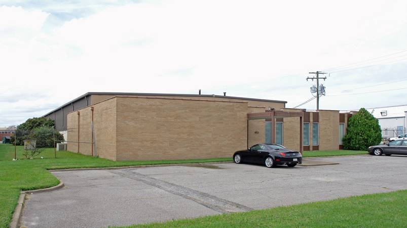 1349 Ingleside Rd