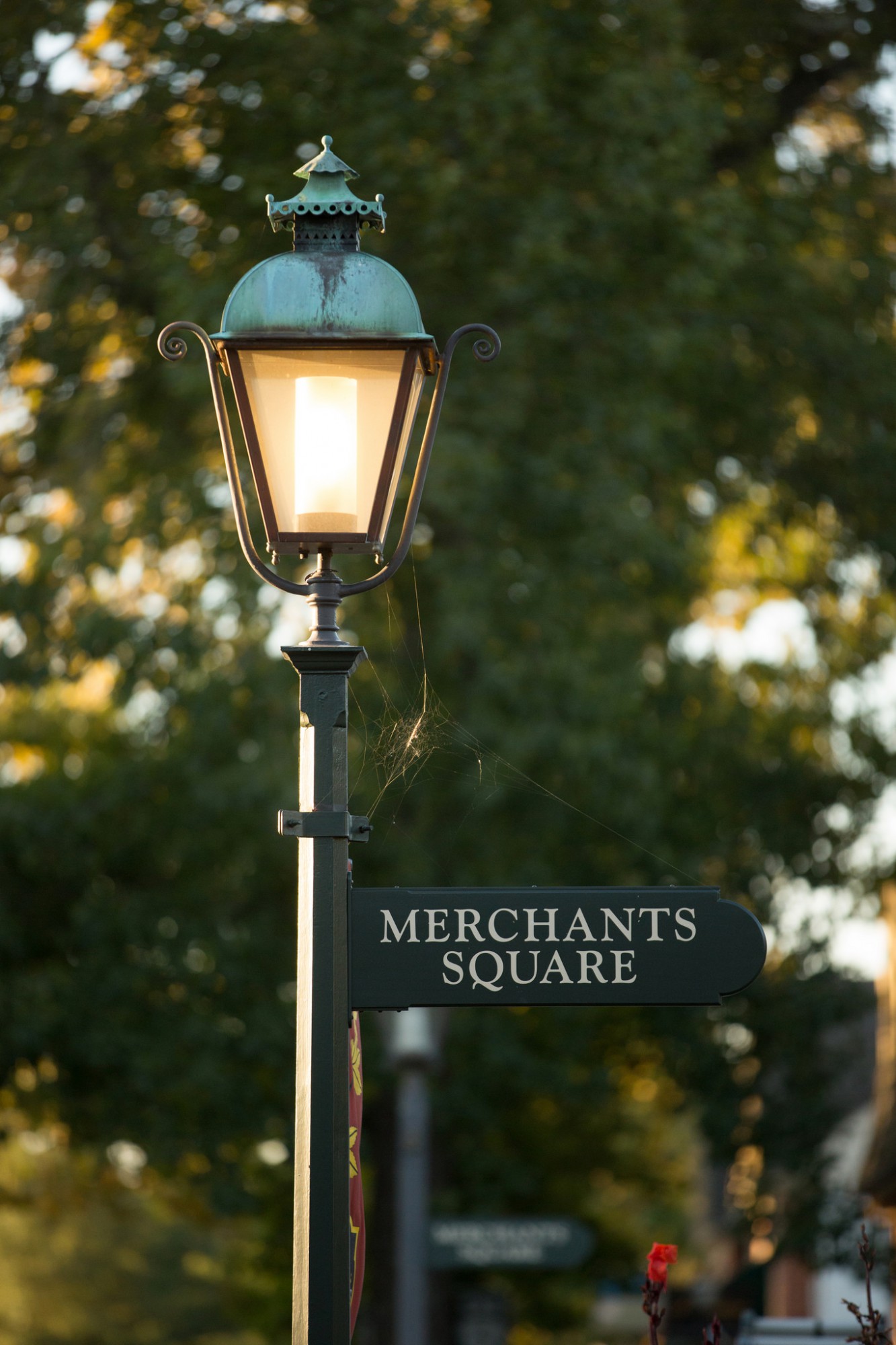 MerchantsSquare_signpost