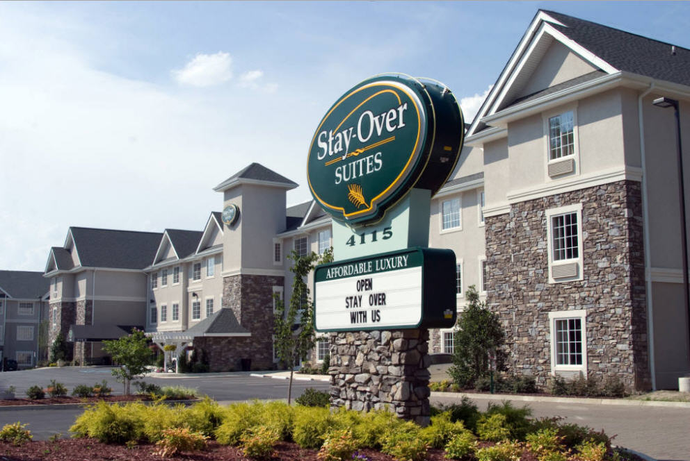 Stay Over Suites Front_WoodlawnSt_Hopewell