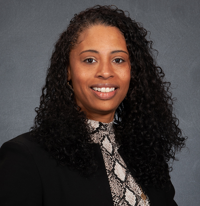 Tyesha Turner_2020_cropped_700web