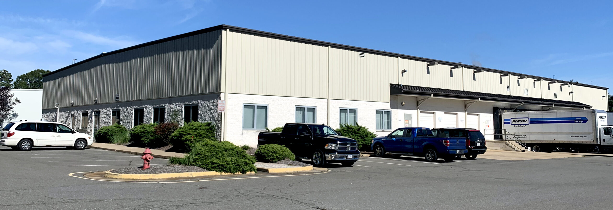 480 Central Rd-Main
