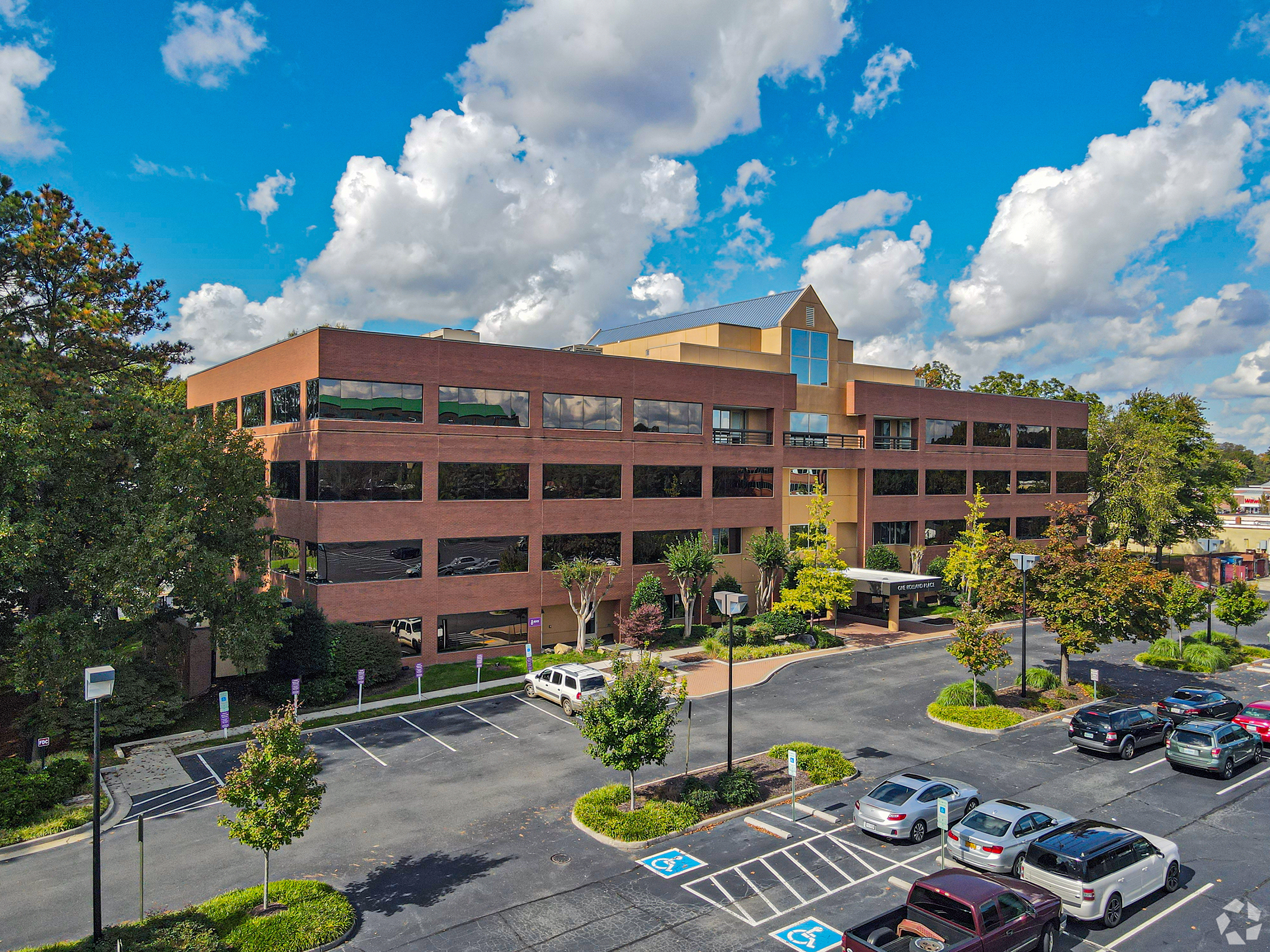 One Holland Place – Sublease image