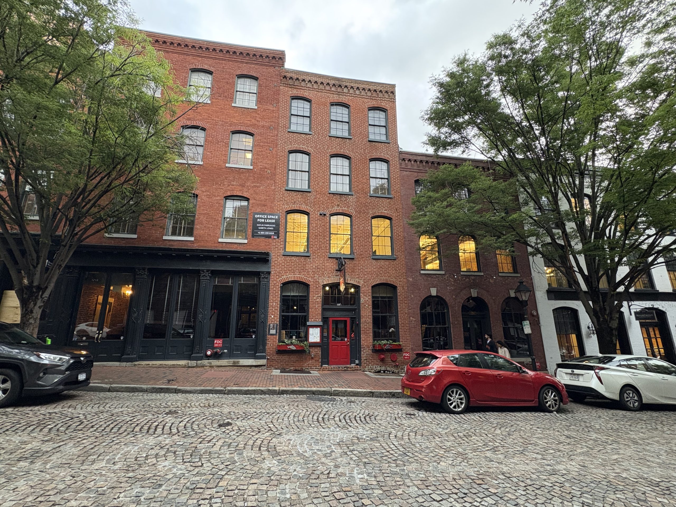 1212 E Cary St image